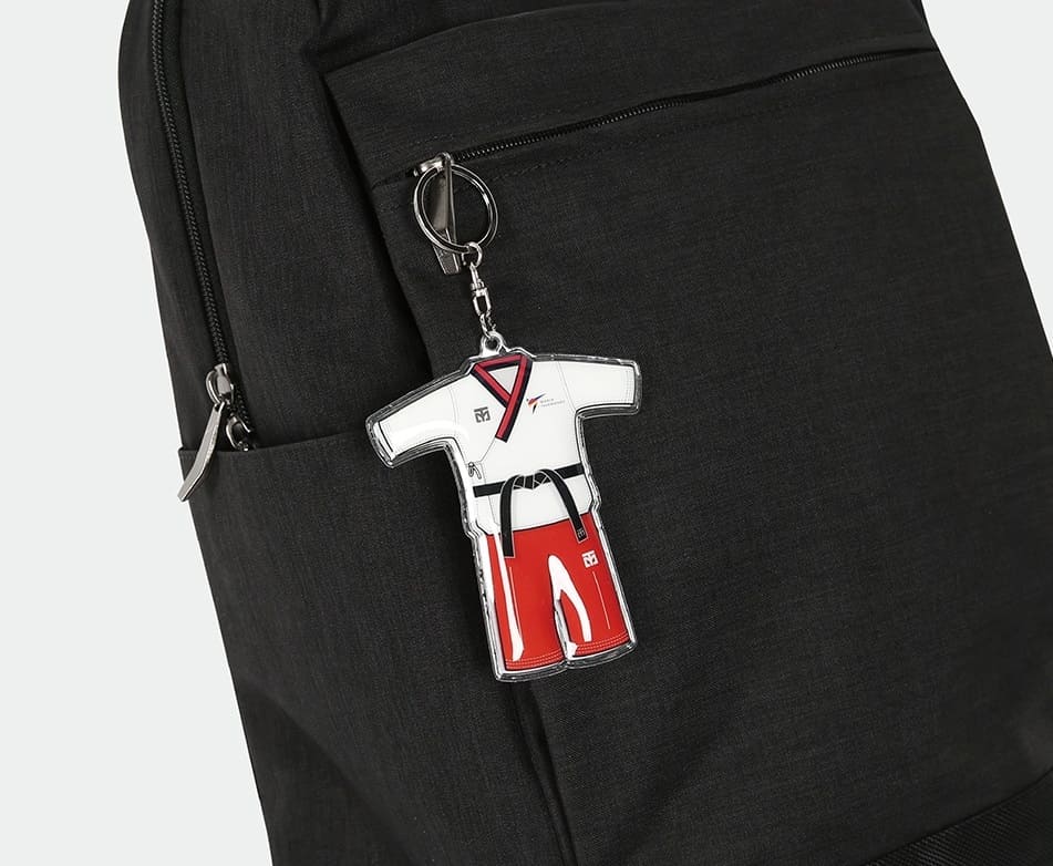 Mini Dobok Poomsae llavero