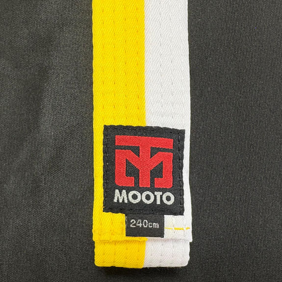 cinturon amarillo blanco mooto