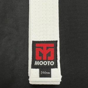 cinturon blanco mooto