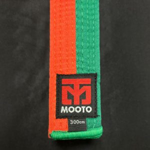 cinturon naranja verde mooto
