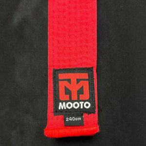 cinturon rojo mooto