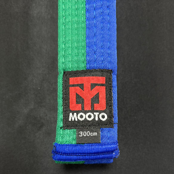 cinturon verde azul mooto